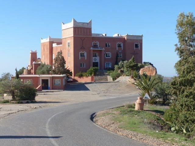 Hotel Kerdous Tafraout Buitenkant foto