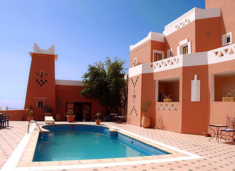 Hotel Kerdous Tafraout Buitenkant foto