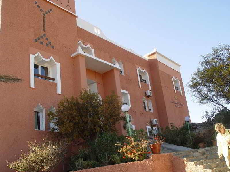 Hotel Kerdous Tafraout Buitenkant foto